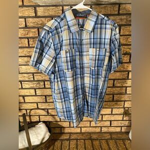 Free country short sleeve button down‎